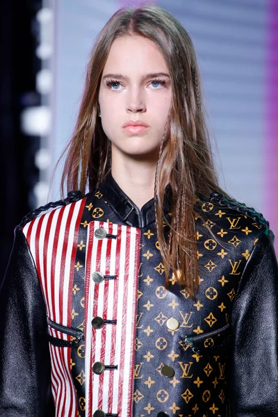 Look 89